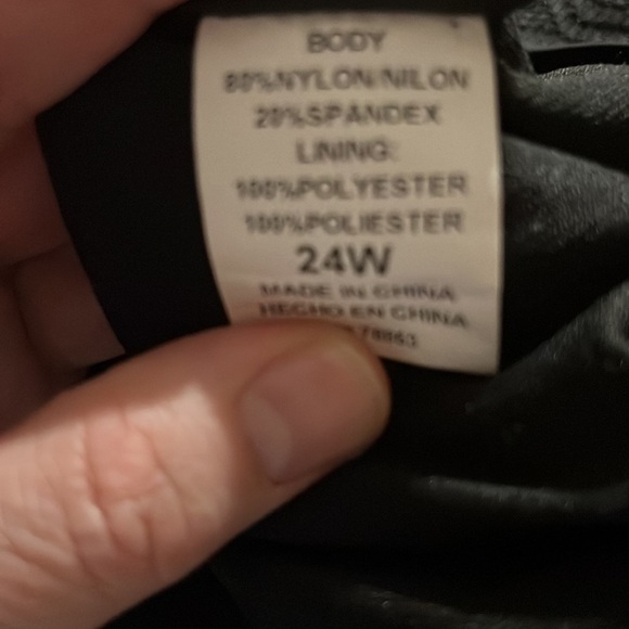 Cromer Resortwear  one piece swimsuit size 24 W. - Picture 8 of 9